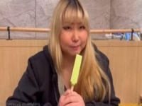 Only Fans Jajan Es Krim Msbreewc Berujung Kena Entot