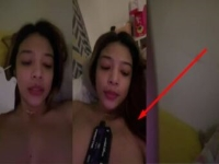 Sleep Call Kim Telanjang Dada Uting Coklat