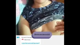 Ometv ABG Uting Baru Tumbuh Colmek Satu Jari