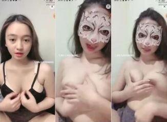 Host Cantik Barbar Pamerin Toket Remas Desah
