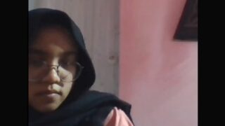 Ome TV Gadis Hijab Sange Colok Memek