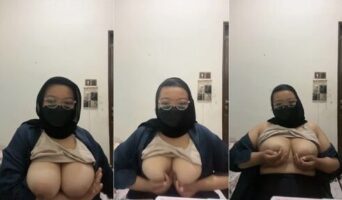 Hijab Bahenol Toge Nsywa Lagi Asyik Mainin Uting