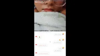 Ome TV Cewek Kacamata Sange Colmek Jembud Tipis