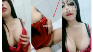 Bodynya Laylya Aduhay Lepas Bra Spill Anu Dream